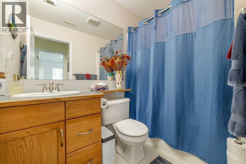 178 Peigan Court W - Image 26
