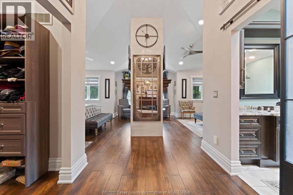 1700 ORFORD - Image 23