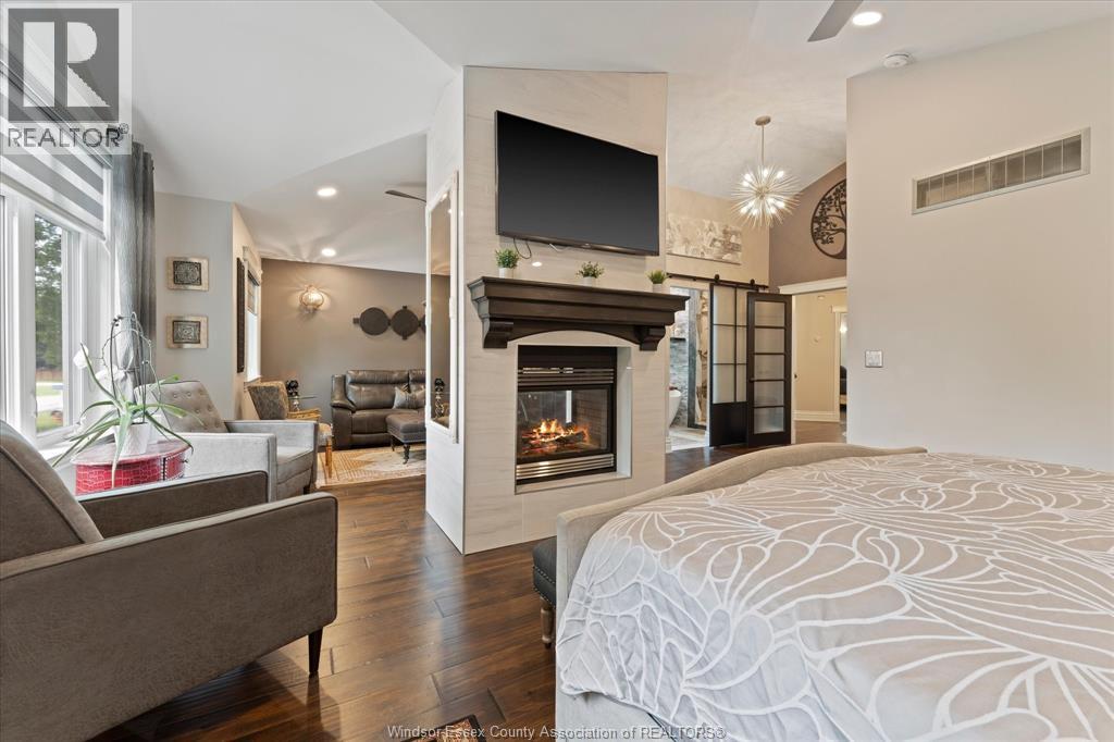 1700 ORFORD - 25