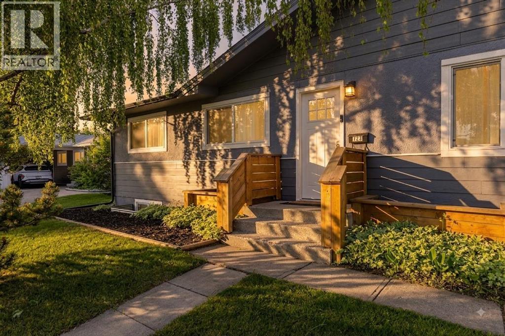 723 75 Avenue Southwest - Photo 11