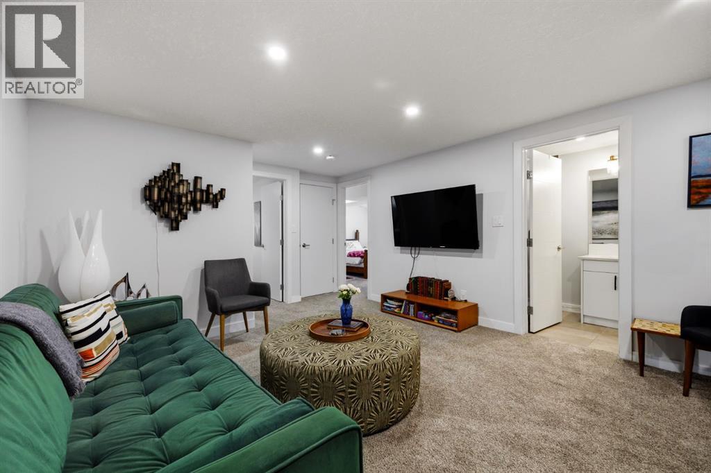 723 75 Avenue Southwest - Photo 27