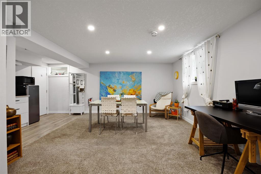 723 75 Avenue Southwest - Photo 28