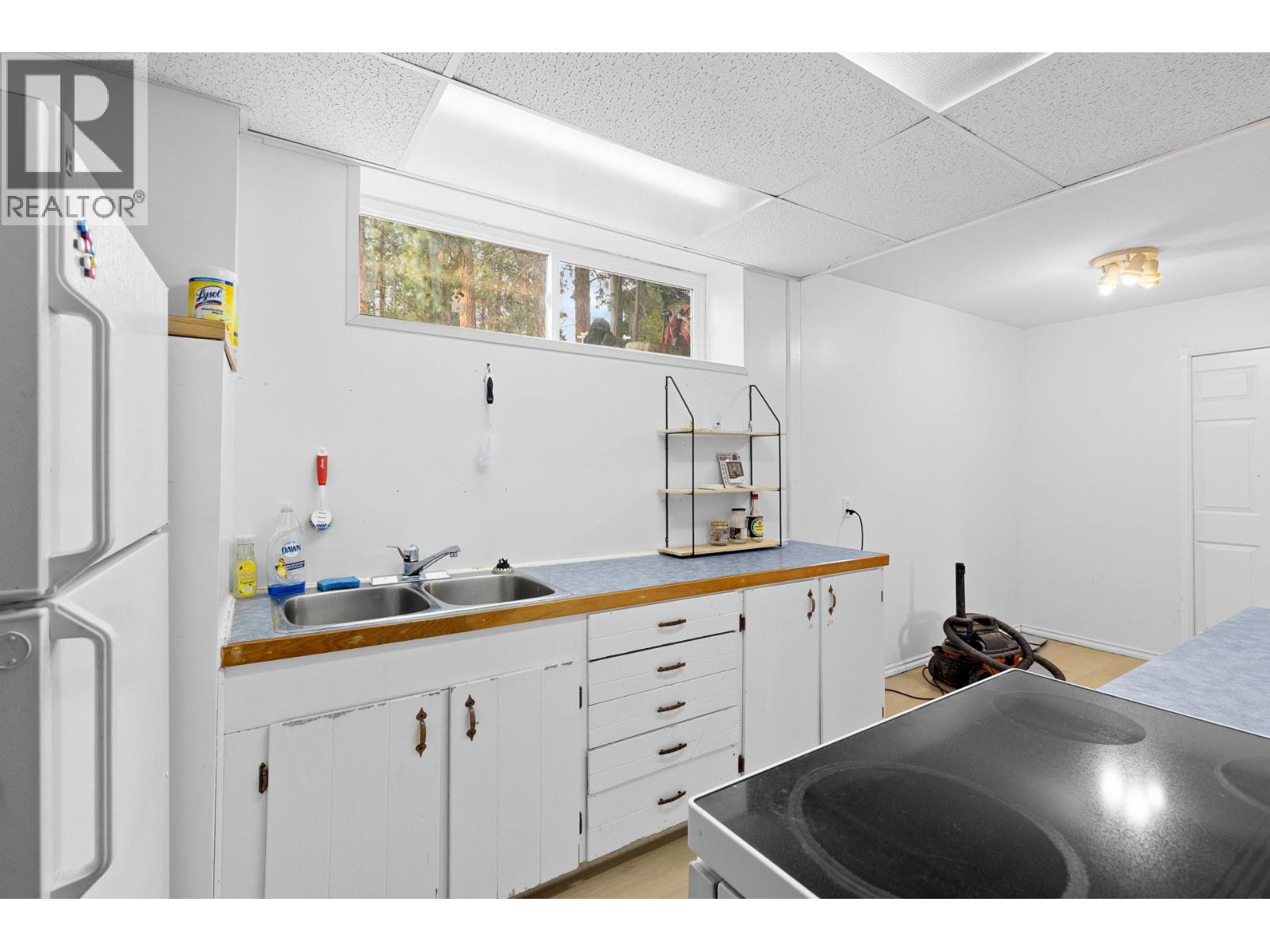 11210 Bond Road - Image 30