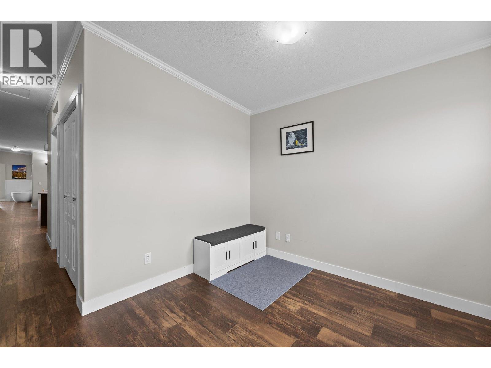 #402 3591 Old Vernon Road - 3