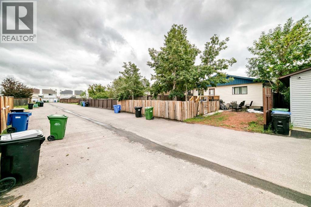 60 Falmere Court NE - 43