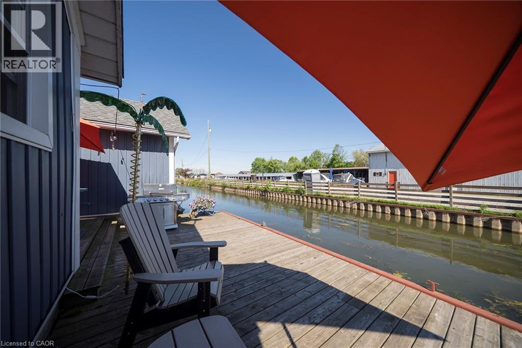 44 ERIE Boulevard - 5