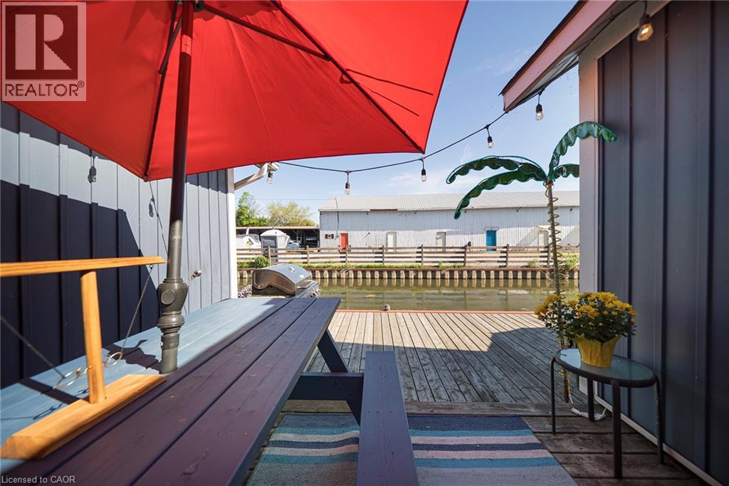 44 ERIE Boulevard - Image 4