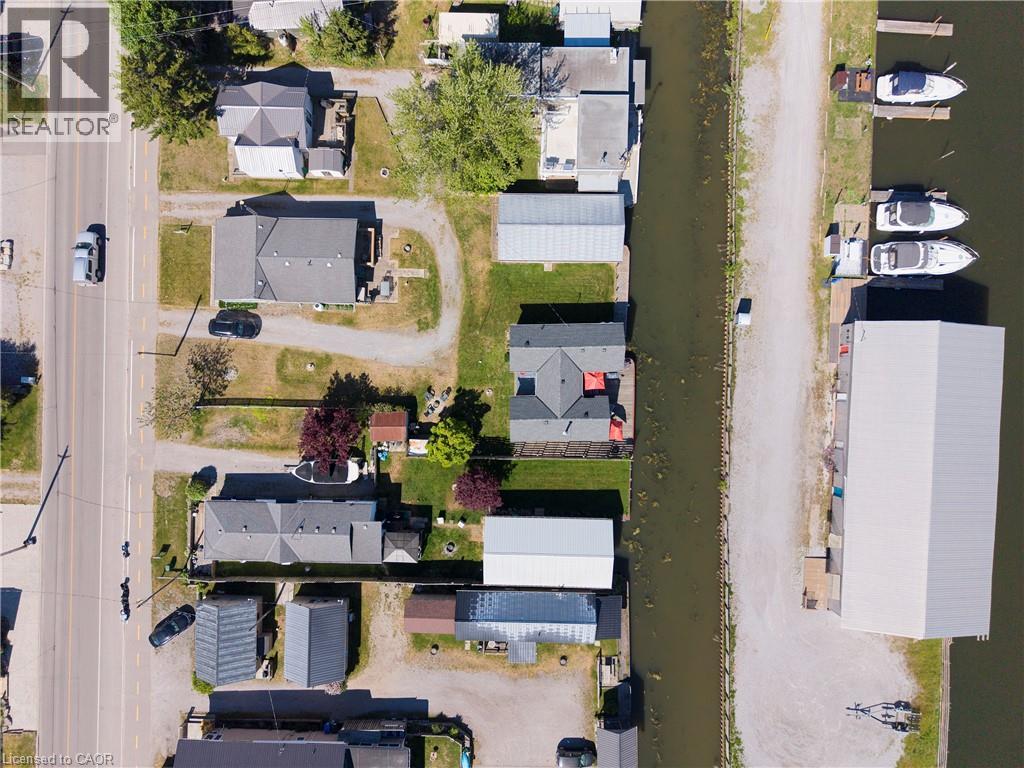 44 ERIE Boulevard - 29