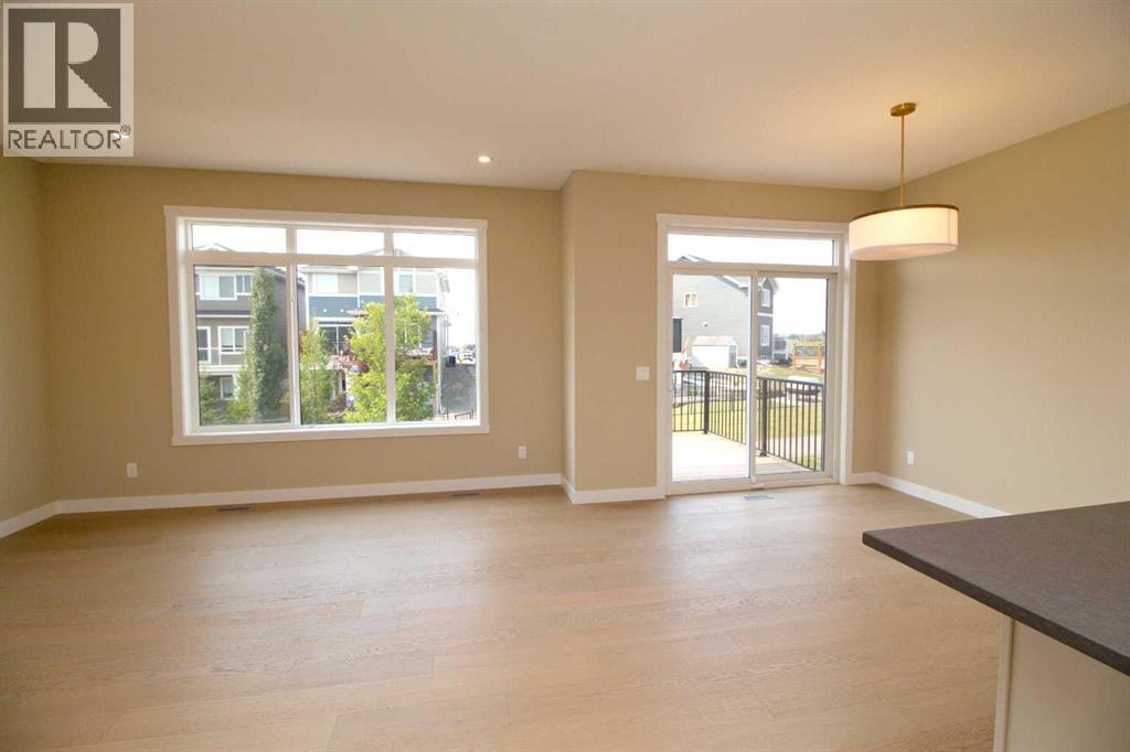 127 Sundown Crescent - 12
