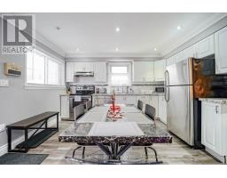 137 Banting Avenue, Oshawa, ON L1H2M5 Photo 12