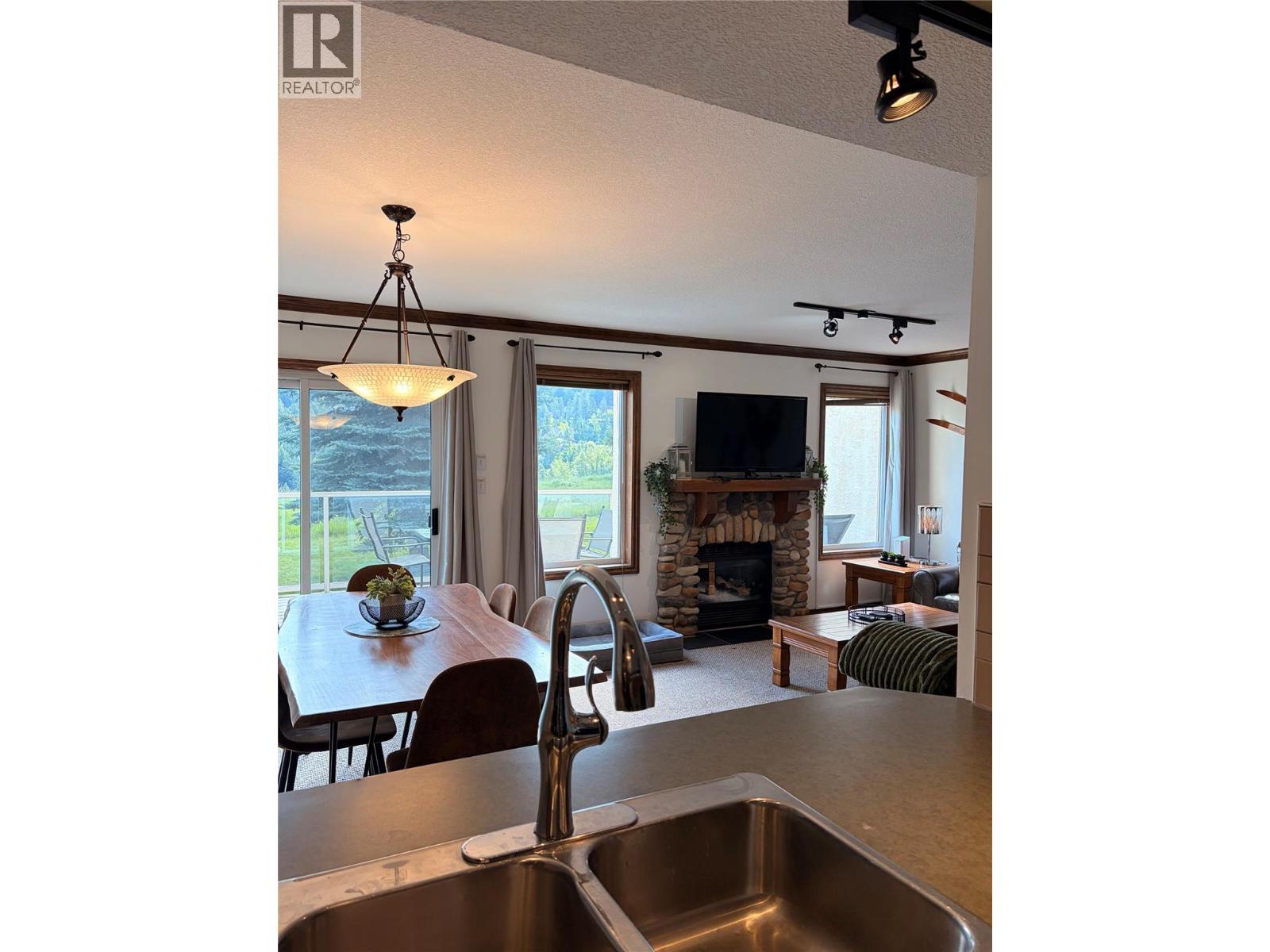 #157 4904 RIDGE Road - 14