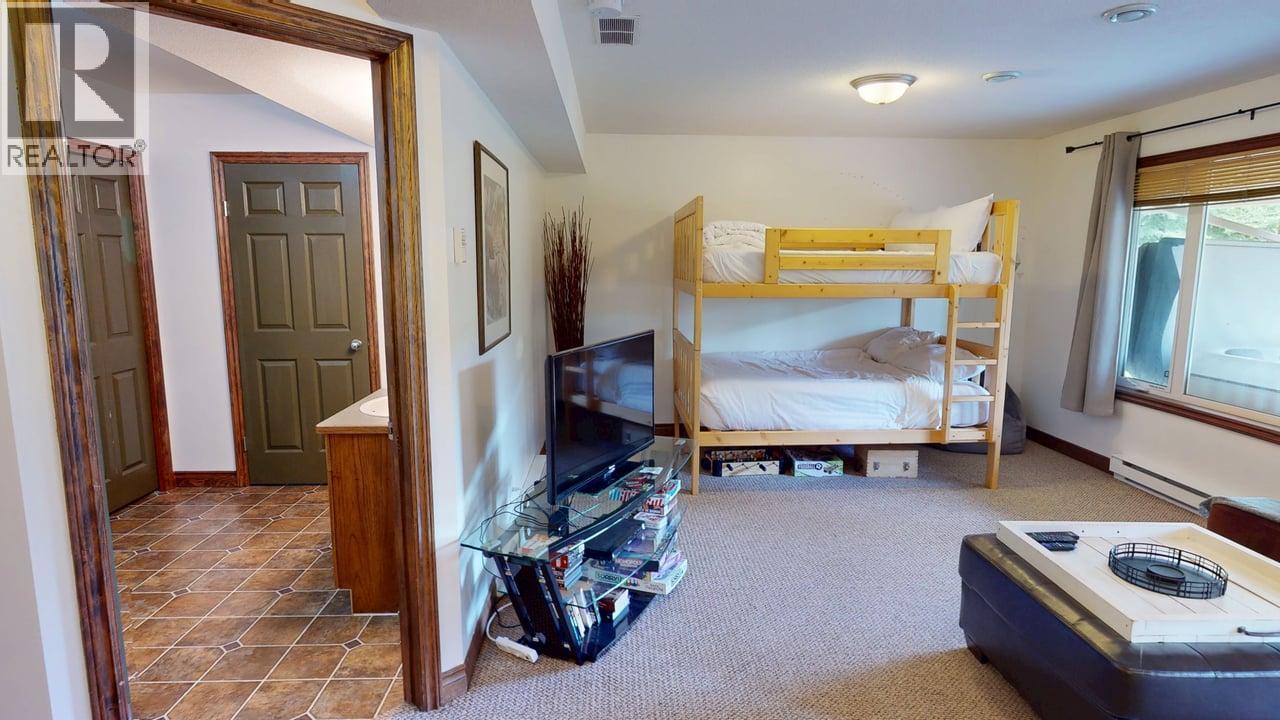 #157 4904 RIDGE Road - Image 50