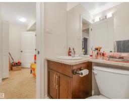 10230 148 St Nw, Edmonton, AB T5N3G4 Photo 31