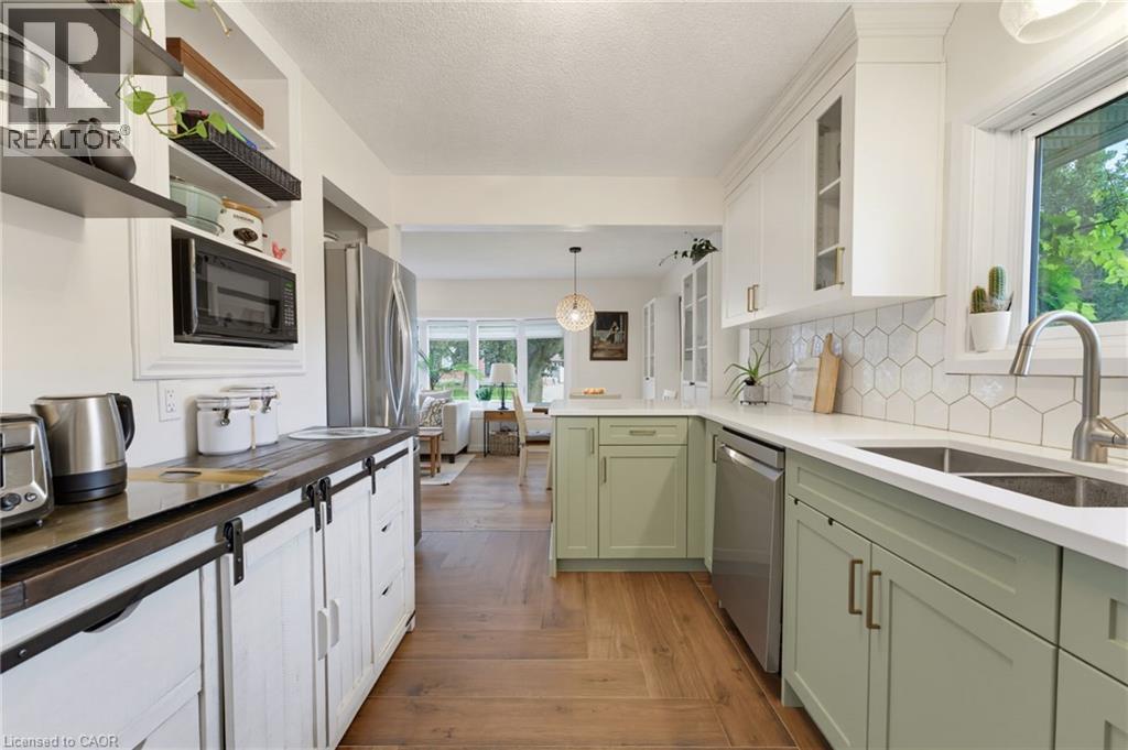66 SCRIMGER Avenue - Image 13