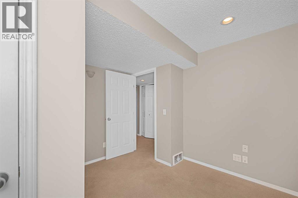 169 Everstone Drive SW - 29