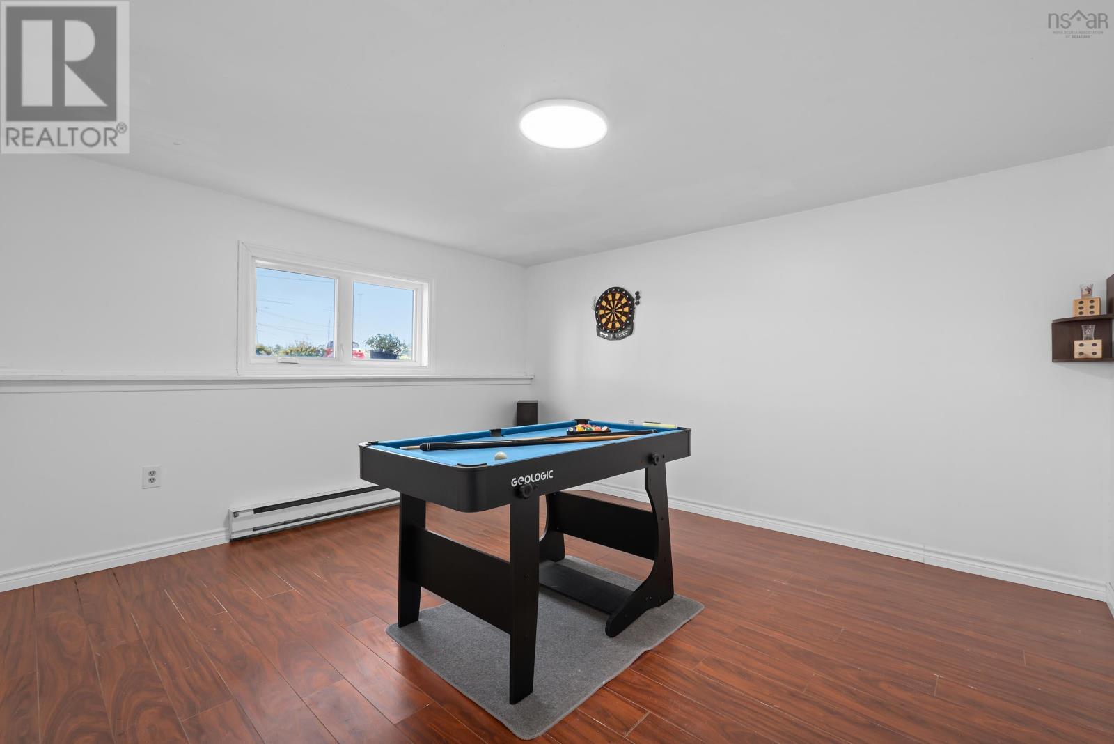 28 Malik Court - 16