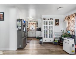 5815 136 Av Nw, Edmonton, AB T5A0N4 Photo 6