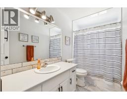 271154 Range Road 285, Rural Rocky View County, AB T4B2A4 Photo 32