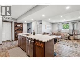 271154 Range Road 285, Rural Rocky View County, AB T4B2A4 Photo 37