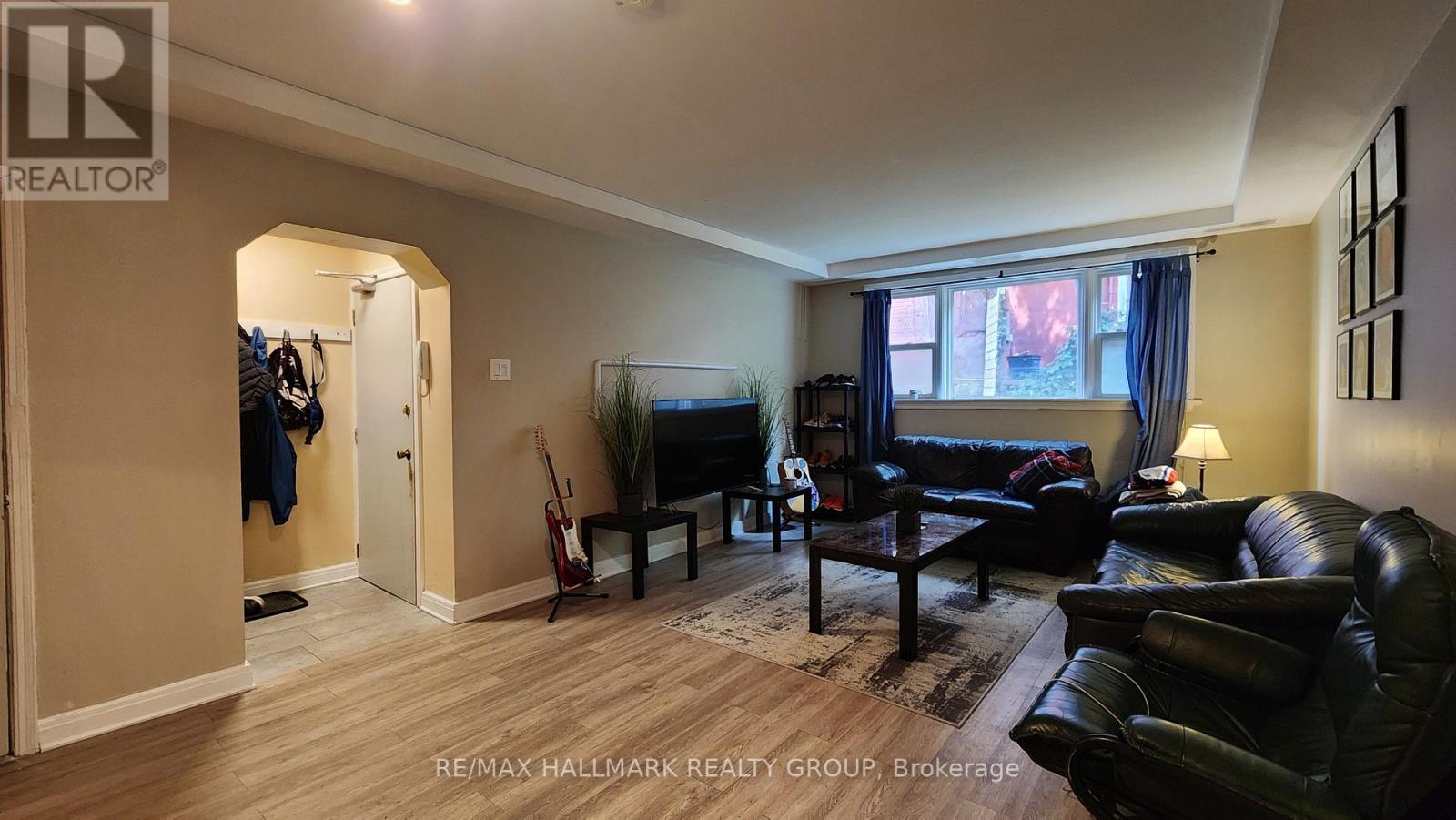 1 Bed, 1 Bath House for Rent in Ottawa – 1 – 234 FRANK STREET, Ottawa – MLS# X13681204 - Image 9