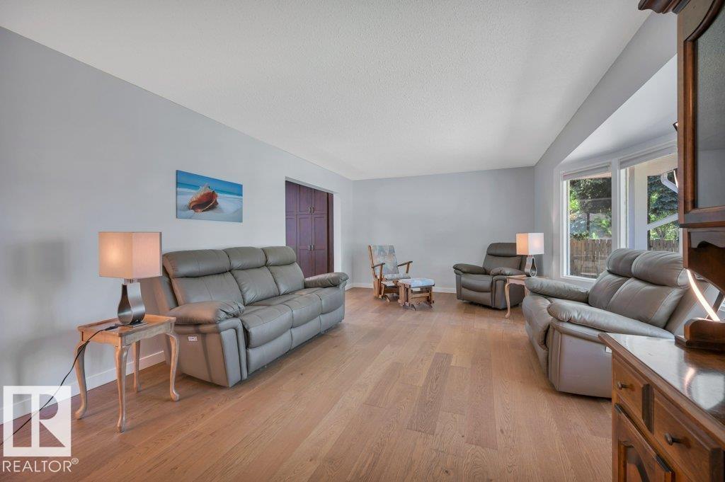 16211 78 AV NW - 7