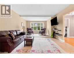 4pc Bathroom - 3208 Victoria Avenue, Regina, SK S4T1L4 Photo 7