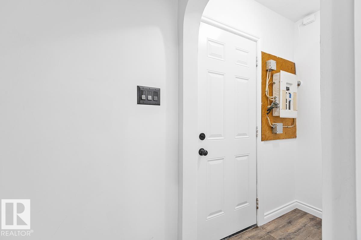 4808 45 AV - Image 19