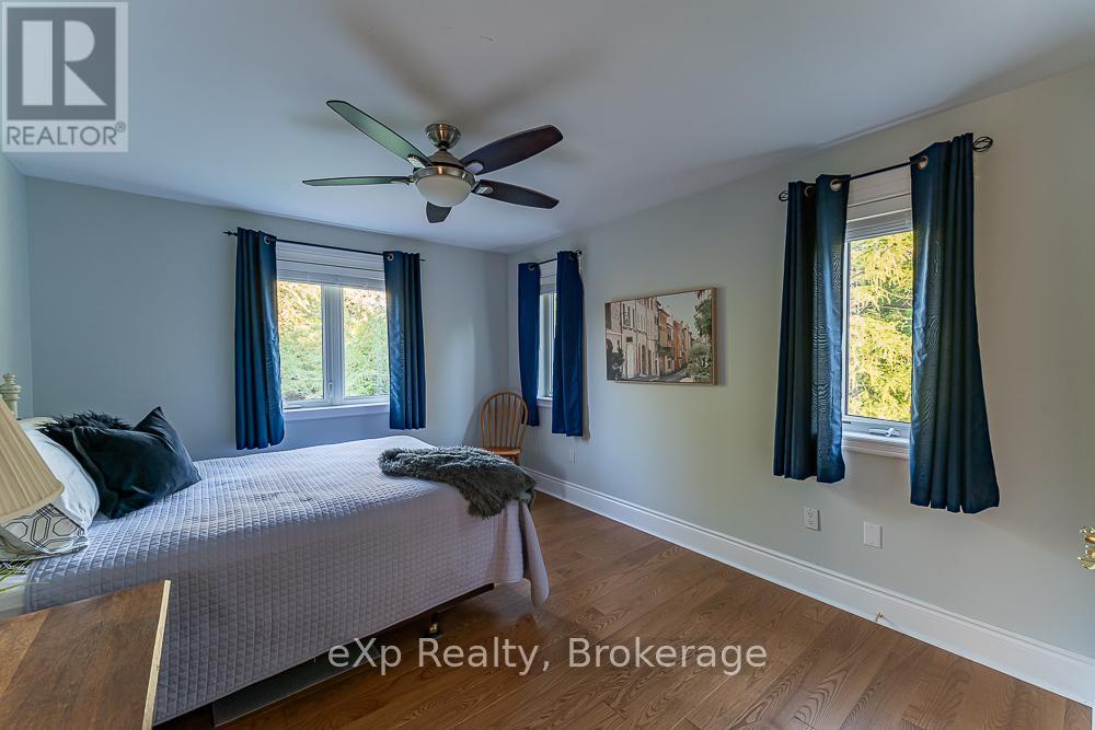 141 BAY STREET - Image 31