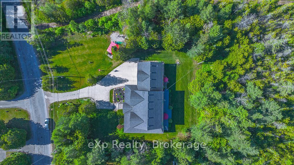 141 BAY STREET - 45
