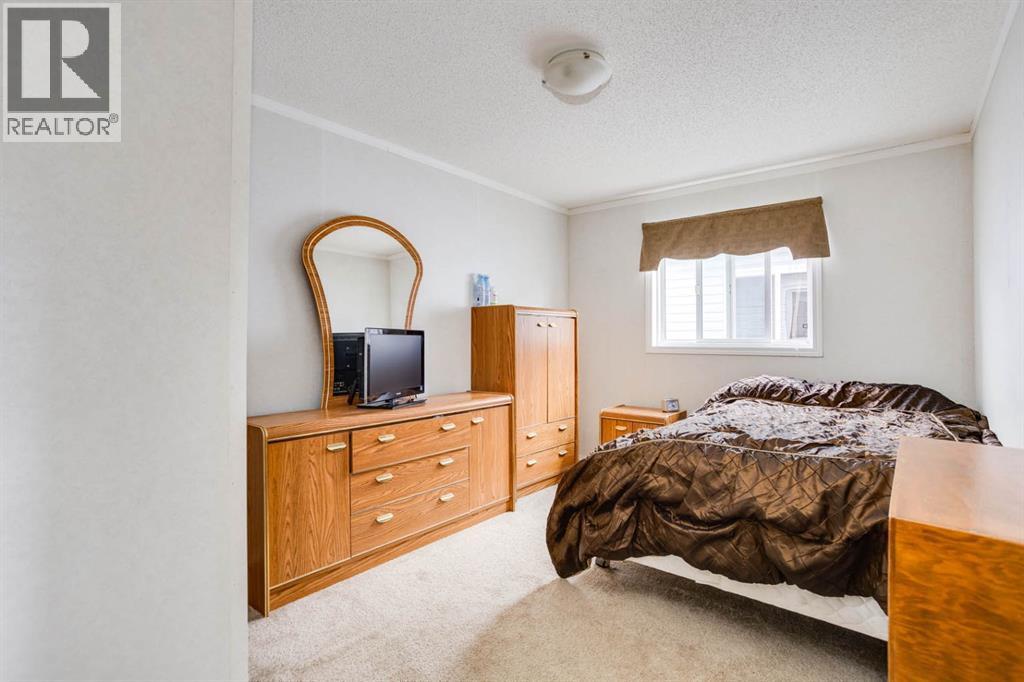 125 Elm Street - Image 26