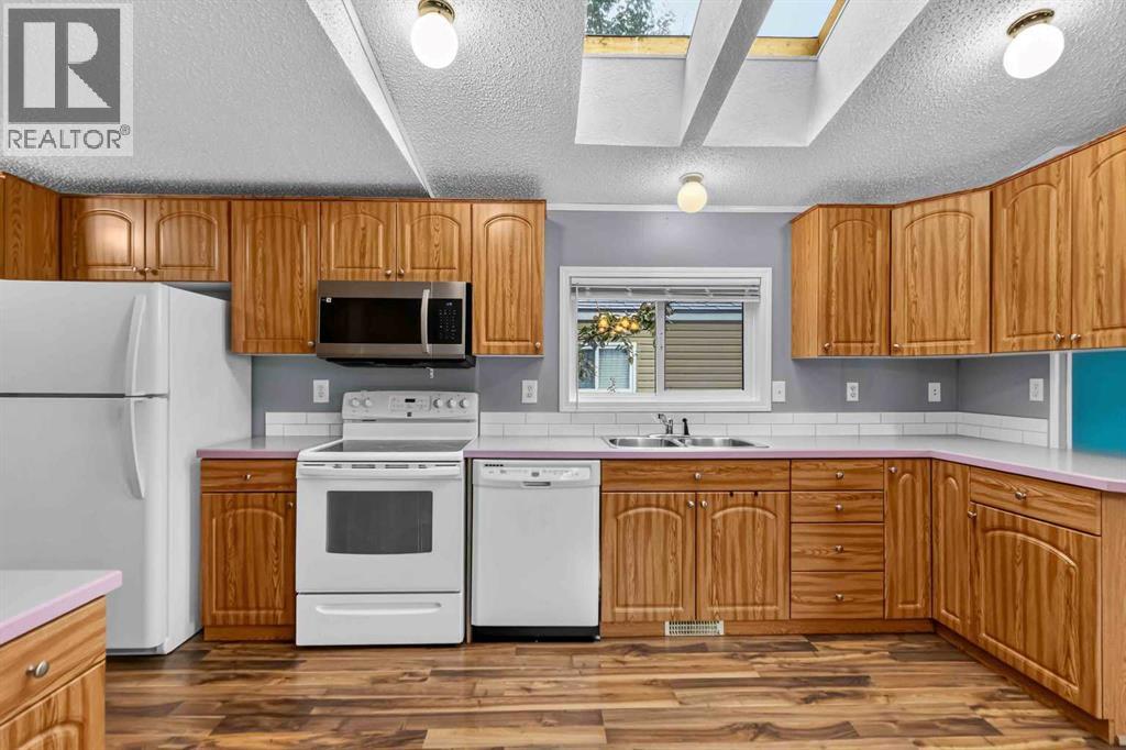 121 Couture Lane - 8
