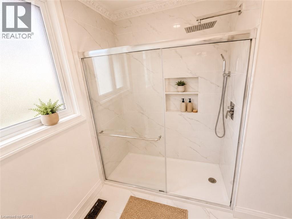 84 ELGAR Avenue - Image 10