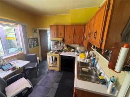 1026 Redwood Avenue, Winnipeg, MB R2X0Y2 Photo 13