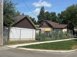 1026 Redwood Avenue, Winnipeg, MB R2X0Y2 Photo 8