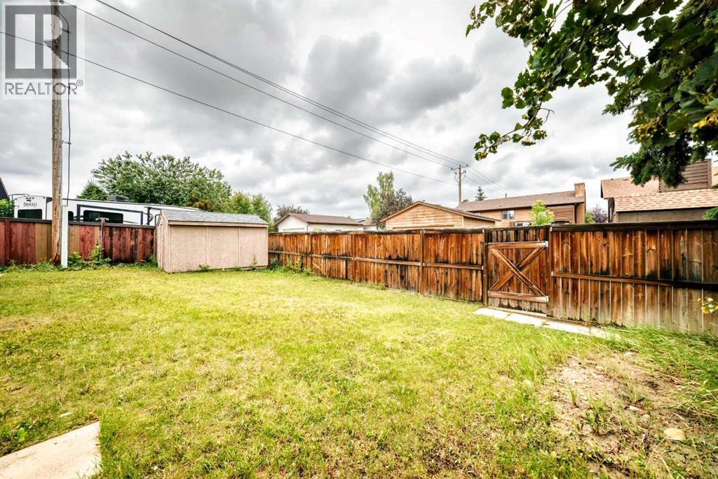 6832 37 Avenue NE - 42
