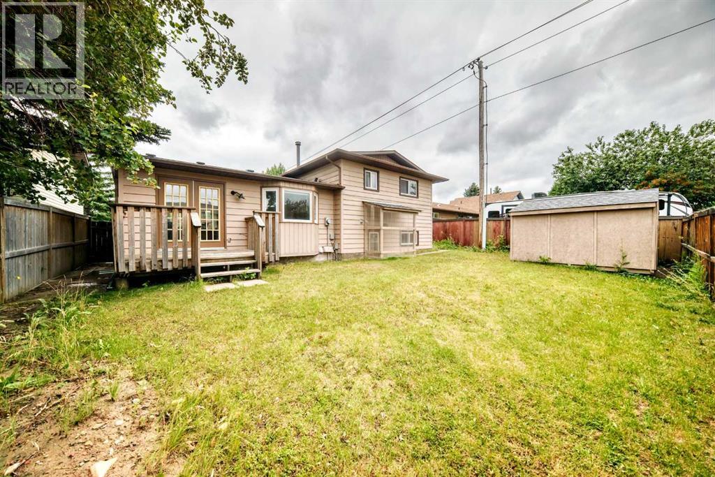 6832 37 Avenue NE - 45