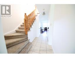 1036 Southport Drive, Oshawa, ON L1H8A3 Photo 12