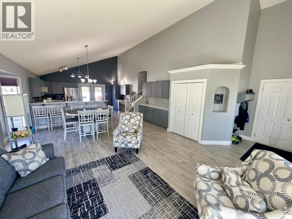 1708 89 Avenue, Dawson Creek