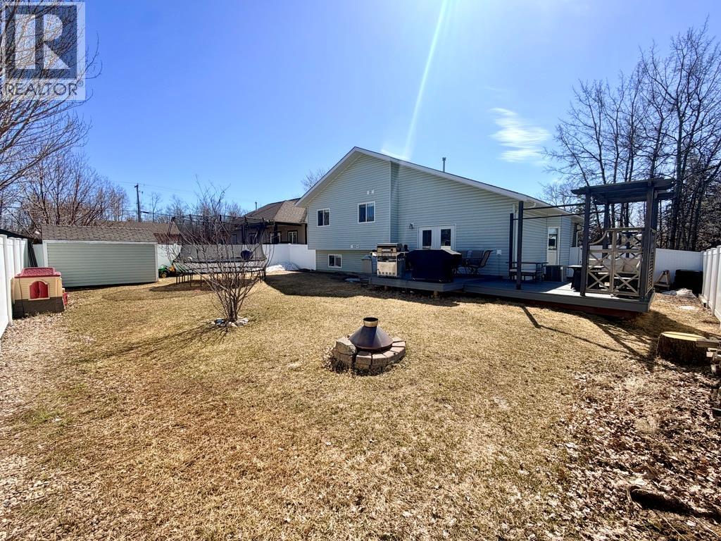 1708 89 Avenue, Dawson Creek