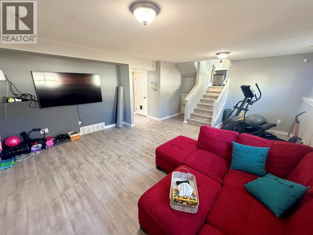 1708 89 Avenue, Dawson Creek