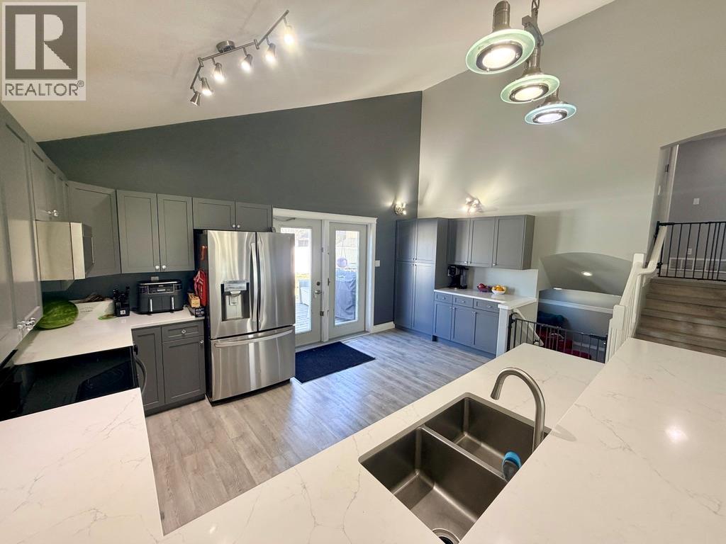 1708 89 Avenue, Dawson Creek