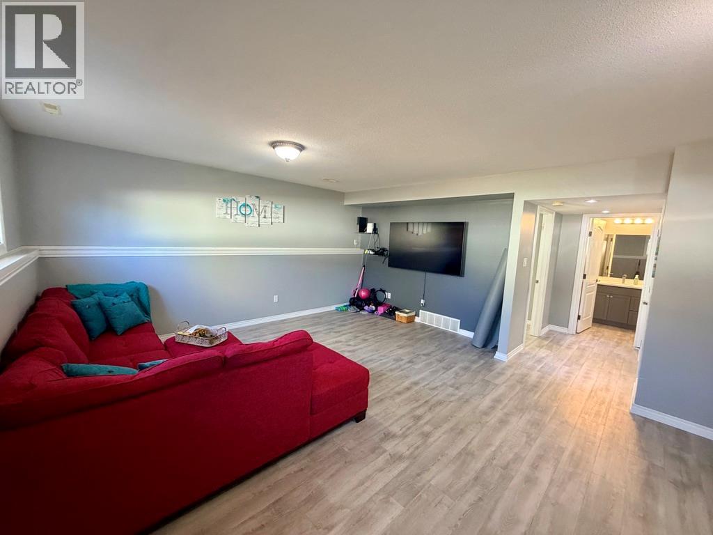1708 89 Avenue, Dawson Creek