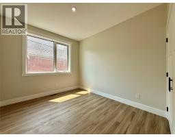 Primary Bedroom - 1814 Foxwood Trail, Windermere, BC V0B2L2 Photo 9