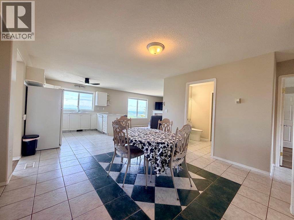 1037 Paradise Valley Subdivision, Dawson Creek