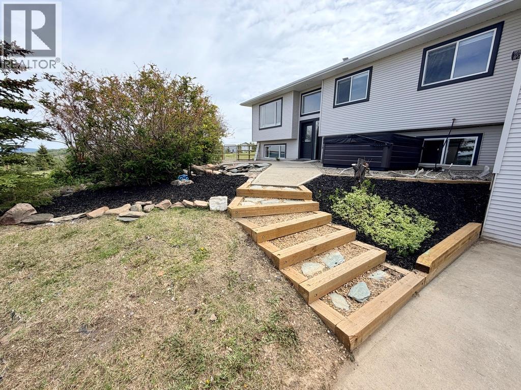 1037 Paradise Valley Subdivision, Dawson Creek