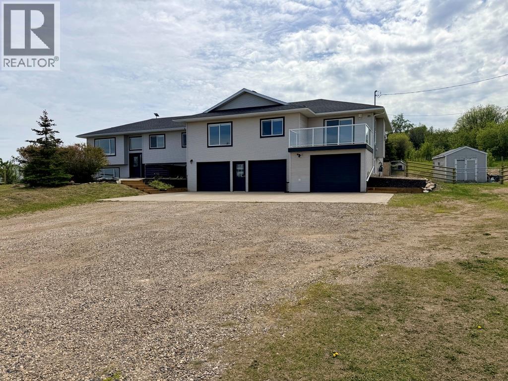 1037 Paradise Valley Subdivision, Dawson Creek