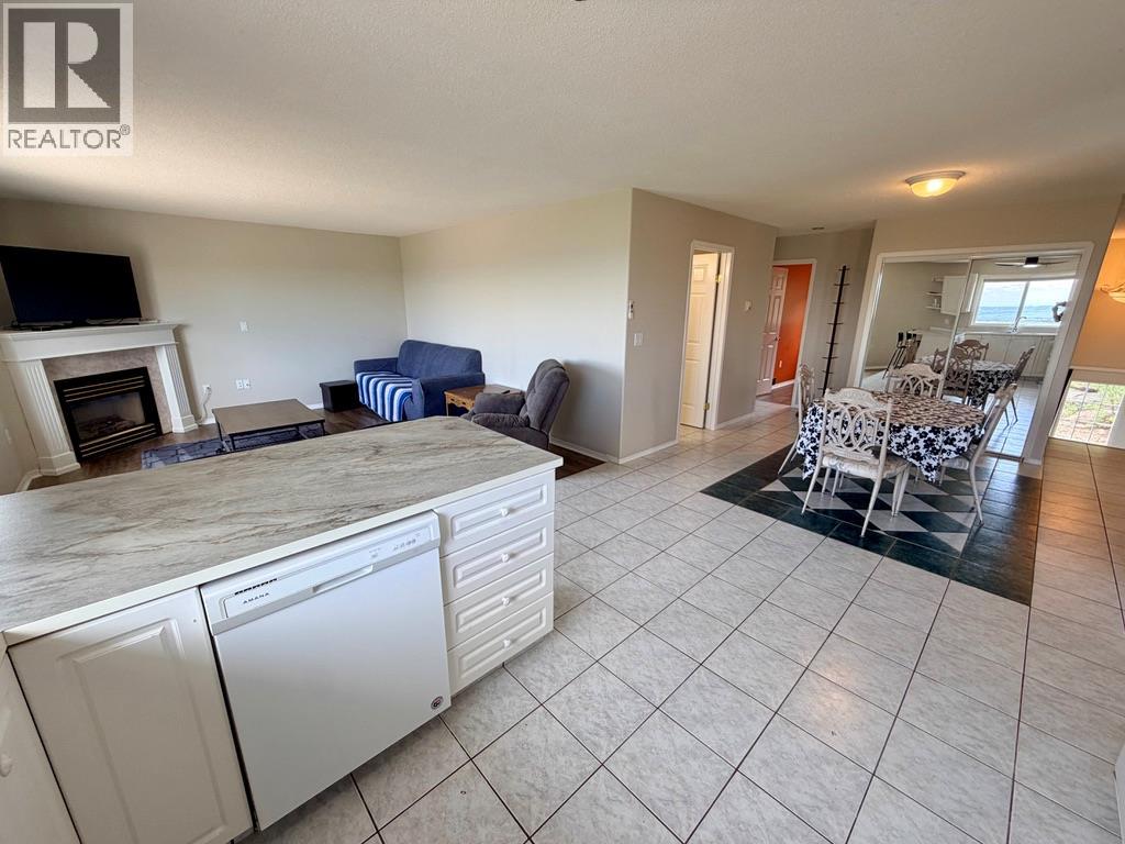 1037 Paradise Valley Subdivision, Dawson Creek