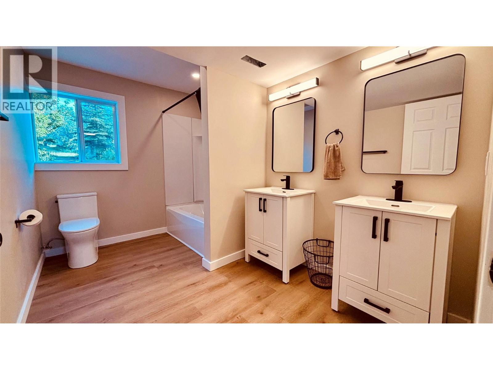 1037 Paradise Valley Subdivision, Dawson Creek