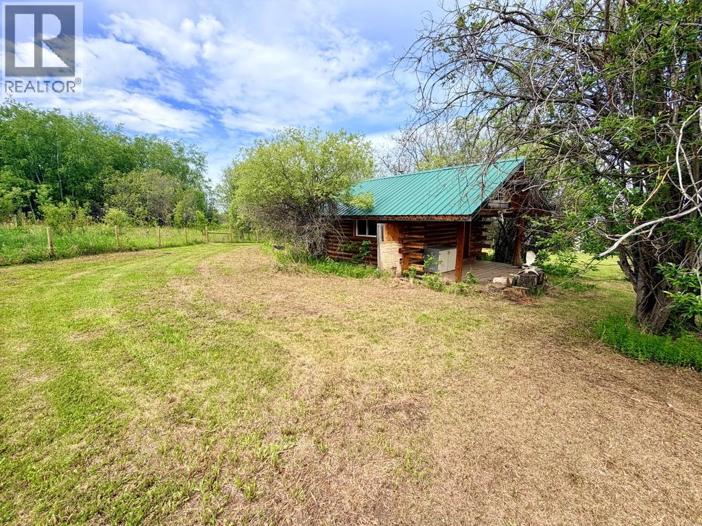 1037 Paradise Valley Subdivision, Dawson Creek