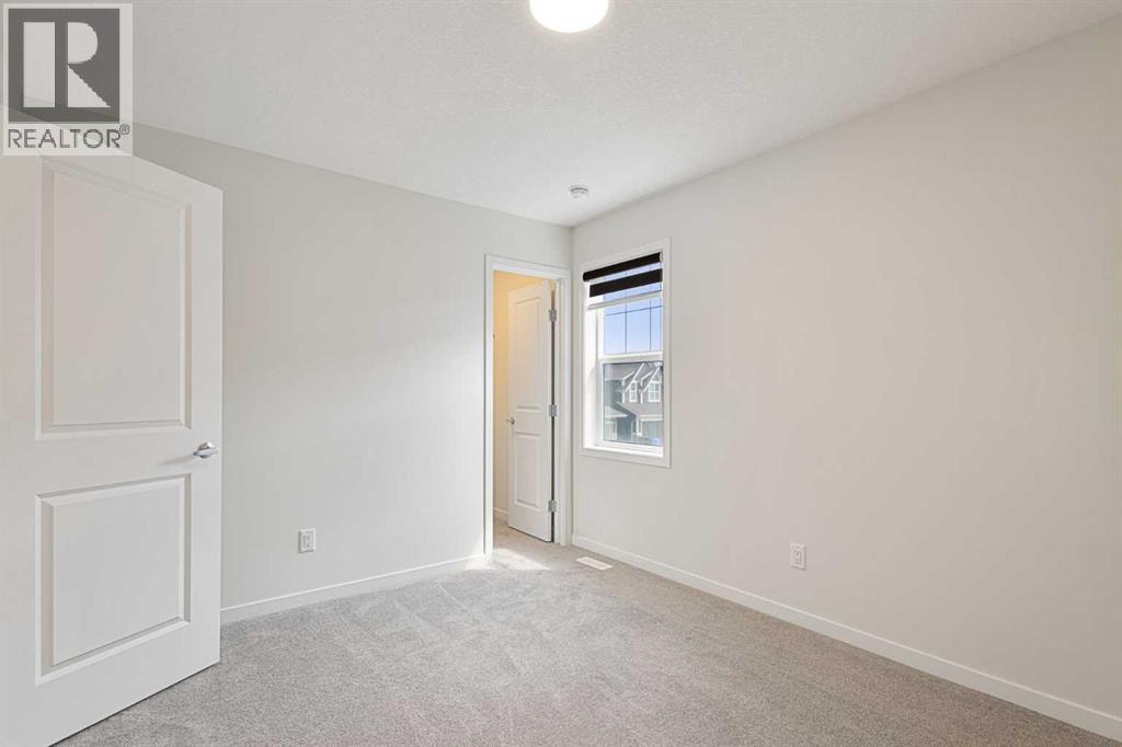 332 Magnolia Crescent SE Photo 27 - Calgary Real Estate